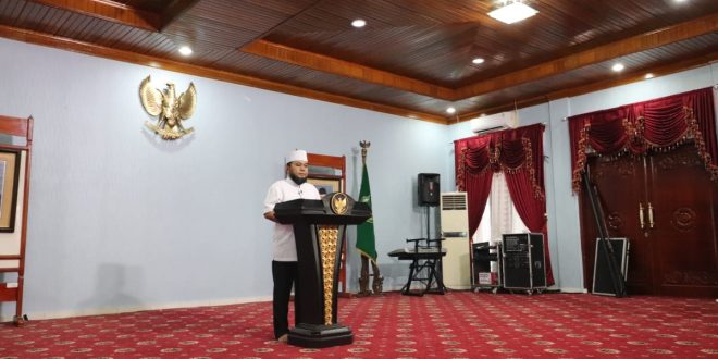 Walikota Bengkulu Helmi Hasan mengimbau agar masyarakat Kota Bengkulu menyambut Pemilihan Umum (Pemilu) 17 April 2019  dengan gembira. Hal ini ia sampaikan saat gelar pers confrence di Balai Kota, Sabtu (13/4/2019).