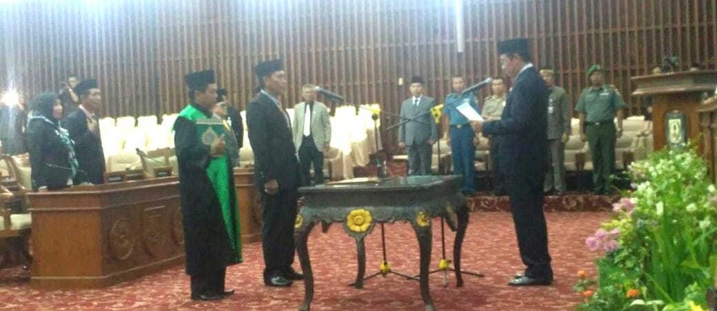 Paripurna DPRD Provinsi Bengkulu Pengucapan Sumpah PAW Masa Jabatan 2014-2019