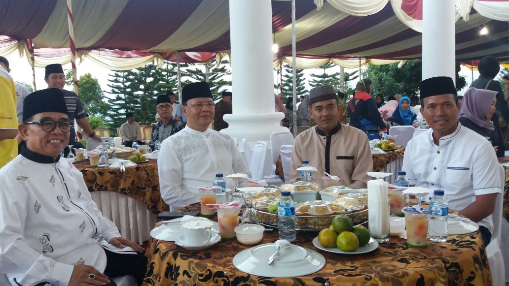 Bupati Kepahiang Gelar Buka Bersama Gubernur di Rumdin