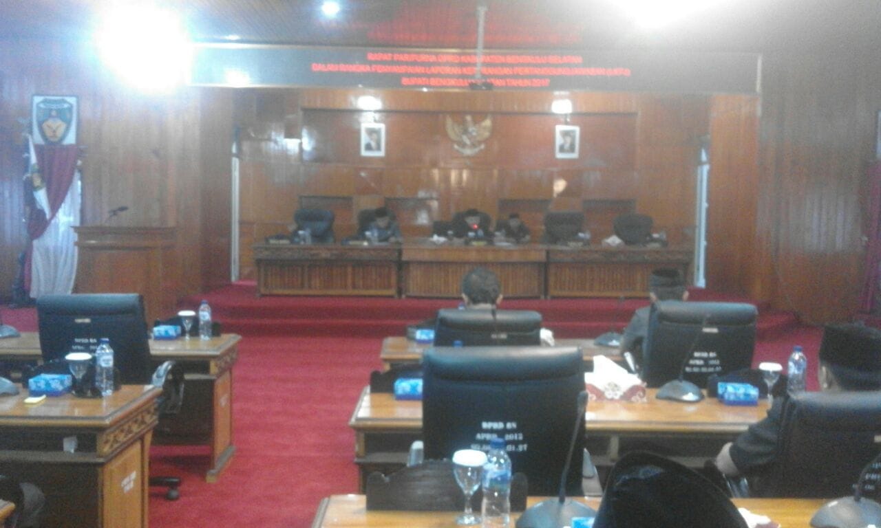DPRD BS Gelar Paripurna Tentang LKPJ Bupati Tahun 2017