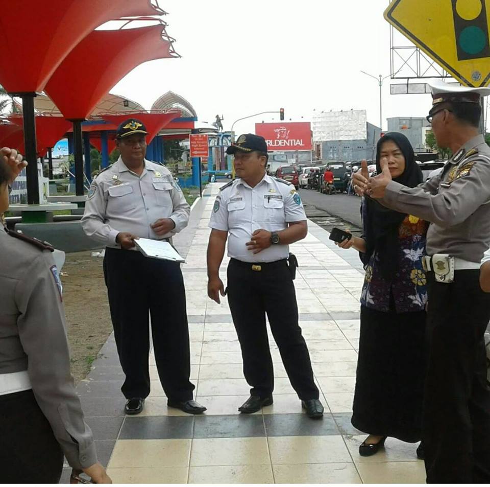 Dishub Kota Bengkulu Tegur Parkir Ilegal