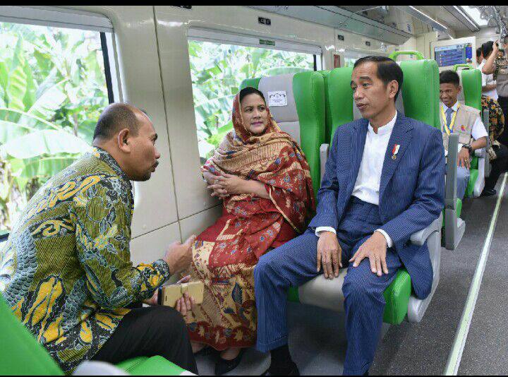 Diresmikan Presiden Jokowi, KA Minangkabau Ekspres Beroperasi Dengan Tarif Rp5.000-Rp10.000