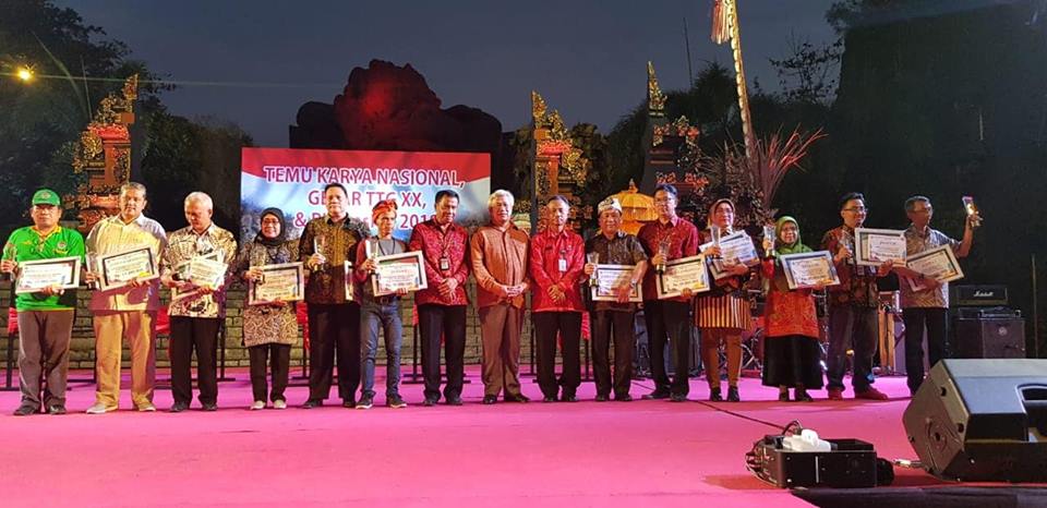 Bengkulu Raih 2 Penghargaan dalam Temu Karya Nasional TTG XX di Bali