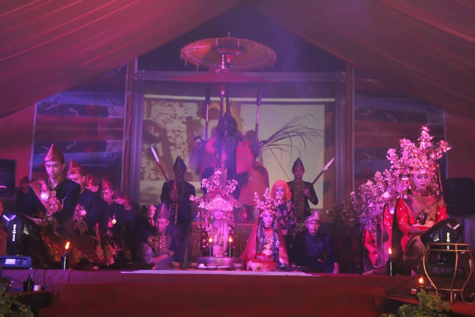 Tari Kejei Pukau Malam Puncak Pasar Betaboer TMII Jakarta