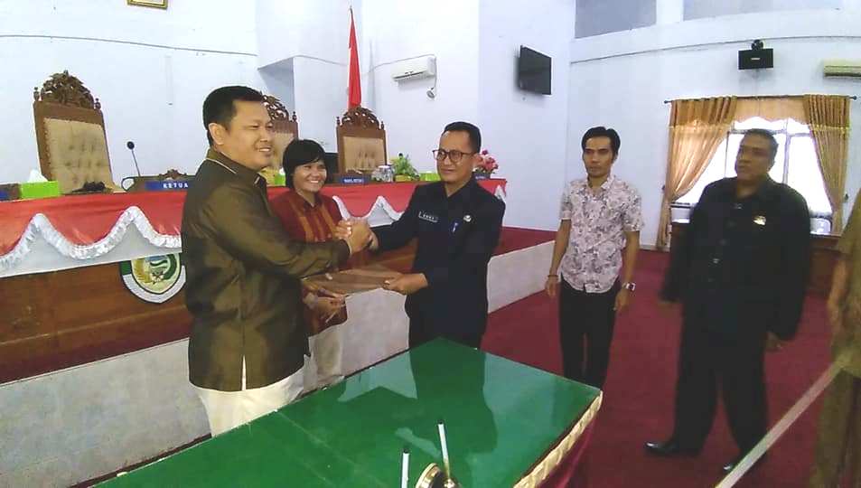 Rapat Paripurna DPRD Seluma Sahkan Program Kerja 2019