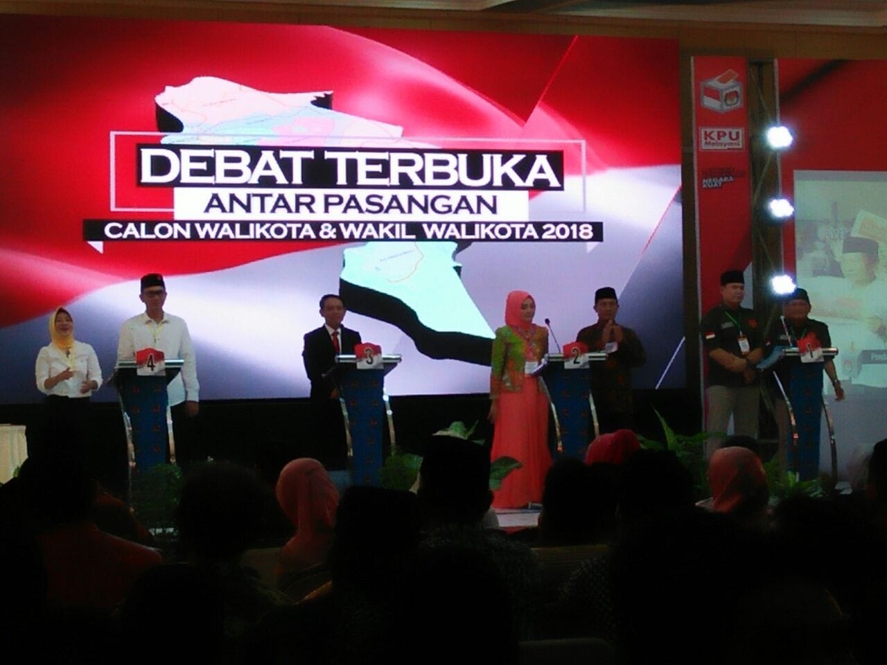 Debat Terbuka Kandidat Calon Wali dan Wakil Wali Kota Bengkulu Tahap II