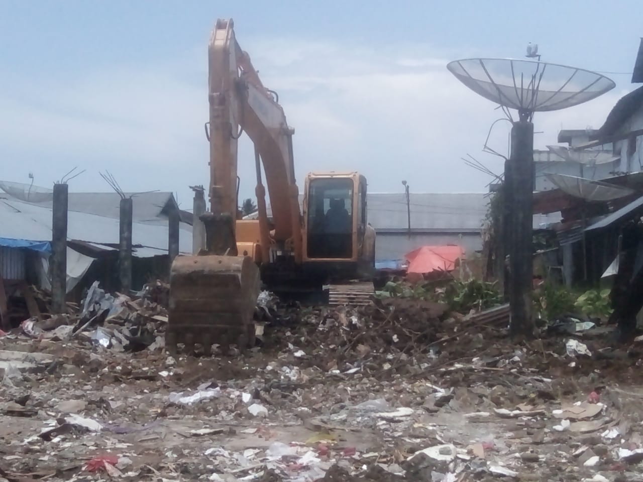 Akibat Pengusuran Pasar Ampera, Puluhan Juta Pedagang Dirugikan