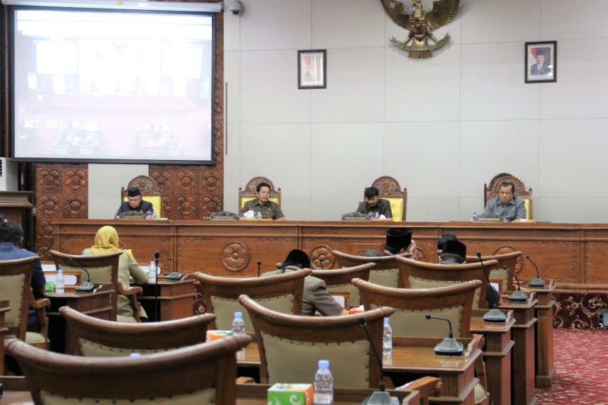 Raperda RAPBD Tahun 2019 Disetujui untuk Dibahas
