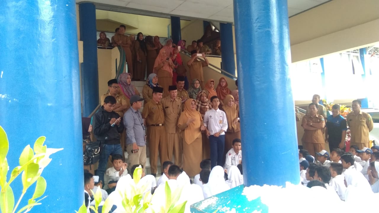 Siswa SMPN 3 Kota Bengkulu Aksi Tuntut Kepala Sekolah