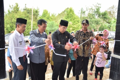 Resmikan Gedung, Bupati Minta Pegawai Tingkatkan Pelayanan