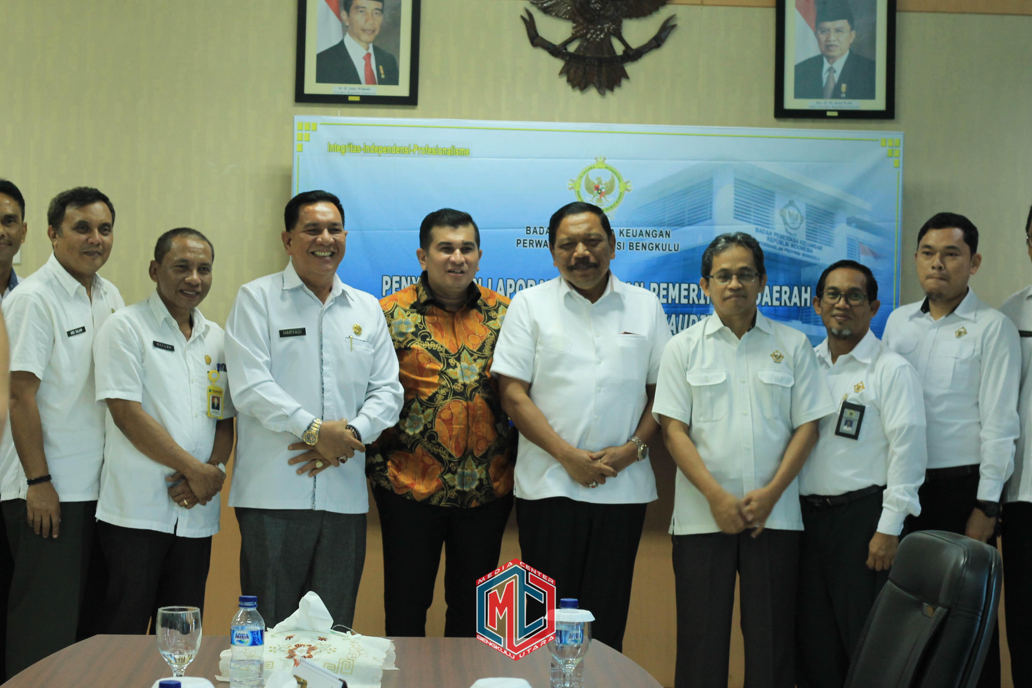 Pemda BU Serahkan Laporan Keuangan ke BPK