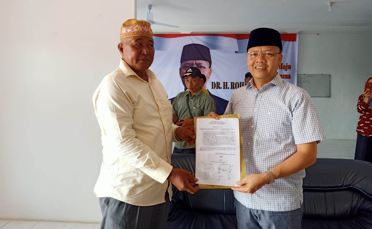 Penutupan Milad Muhammadiyah Plt Gubernur Bantu 40 Unit Komputer