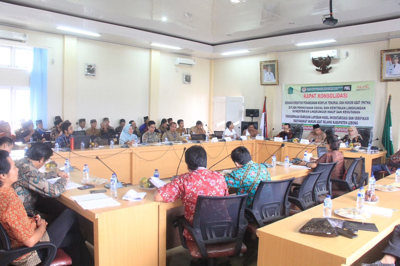 Akar Foundation Minta Segera Terbitkan SK Bupati Untuk MHA