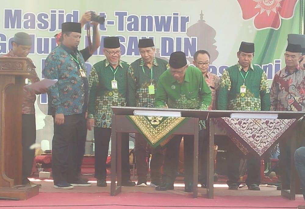 Haedar Nasir Resmikan Gedung Hasan Din dan 2 Masjid Muhammadiyah