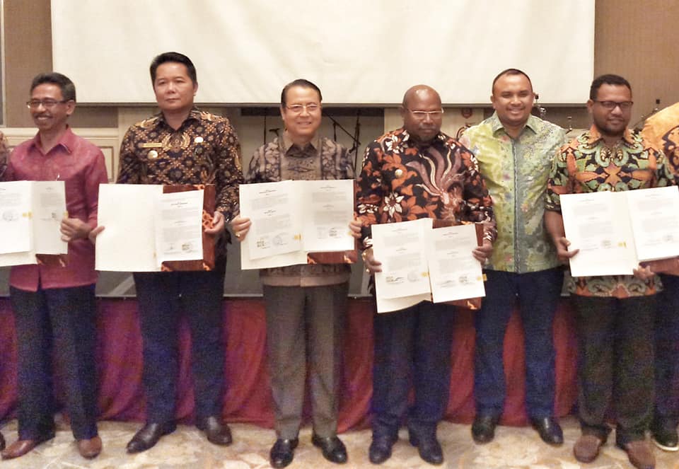 BAKTI Tandatangani MoU Dengan 19 Kepala Daerah