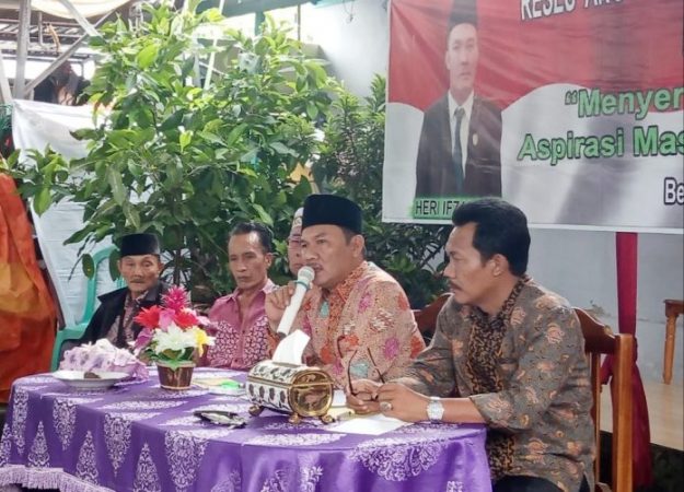 Serap Aspirasi Masyarakat, Anggota DPRD Kota Heri Ifzan Gelar Reses di Kediamannya