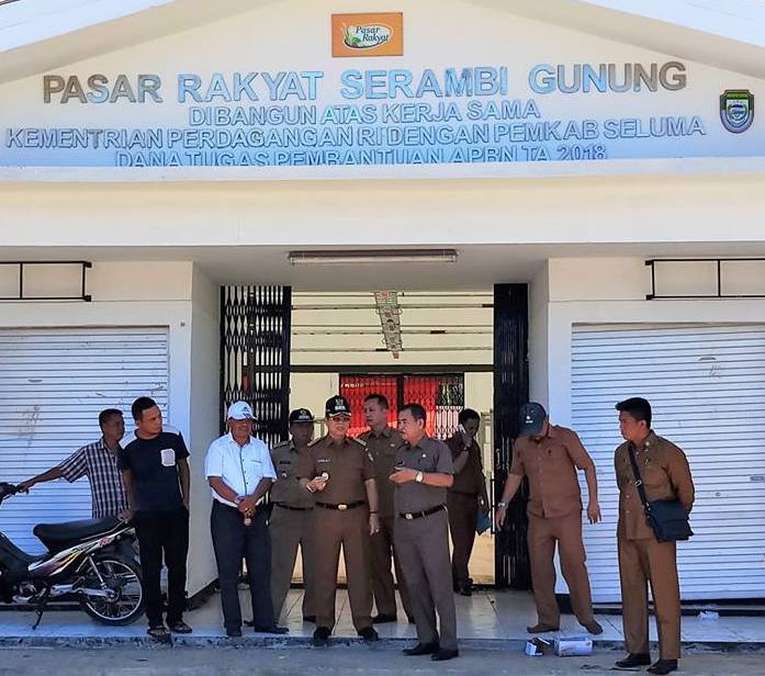 Segera Dioperasikan, Bundra Jaya Tinjau Kesiapan Pasar Rakyat Serambi Gunung