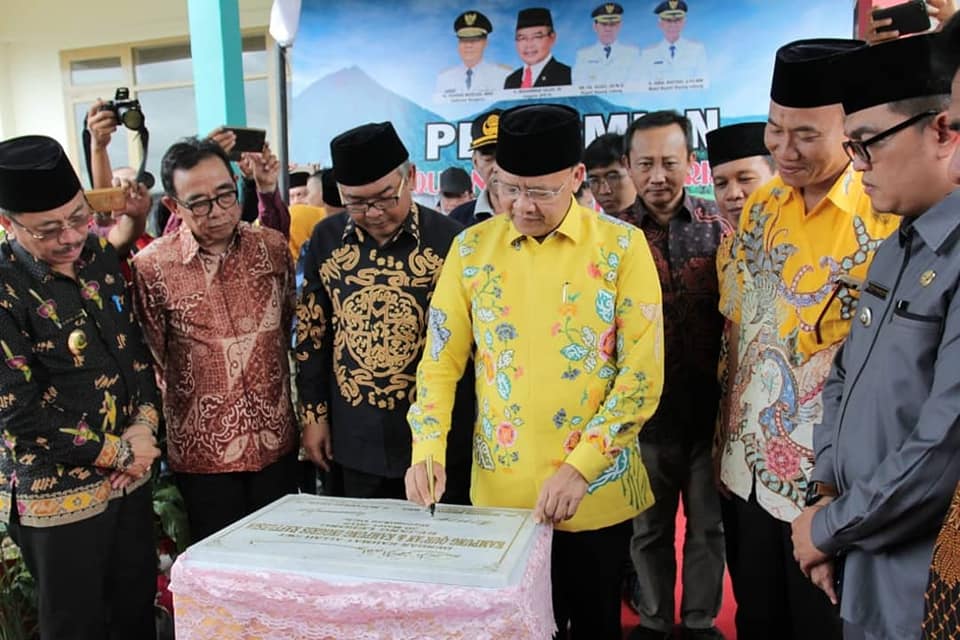 Gubernur Resmikan Kampung Inggris dan Kampung Quran Rafflesia