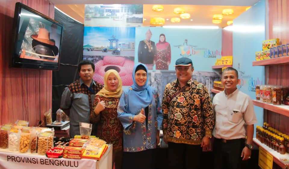 Kuliner, Seni dan Produk Unggulan Bengkulu Dipamerkan di TMII