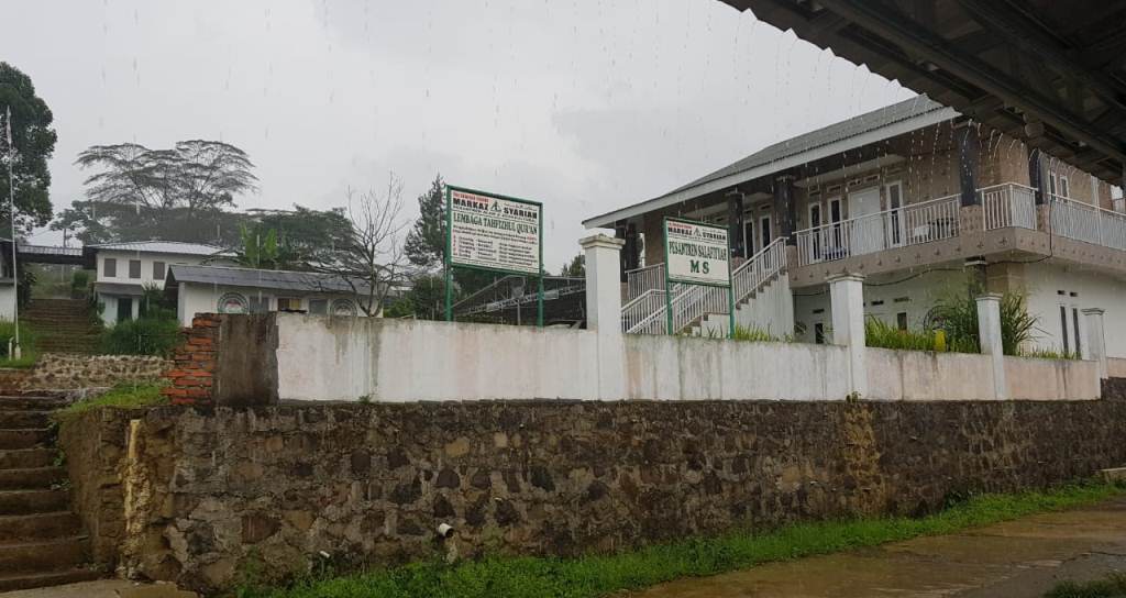 Markaz Syariah, Wajah Lembut FPI di Lereng Gunung Gede