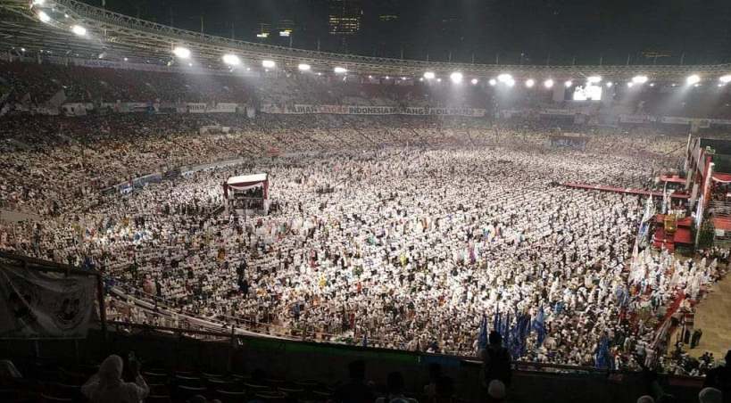 Massa Kampanye Akbar Prabowo sambut Istimewa Kehadiran Mbak Tutut dan Titiek Soeharto