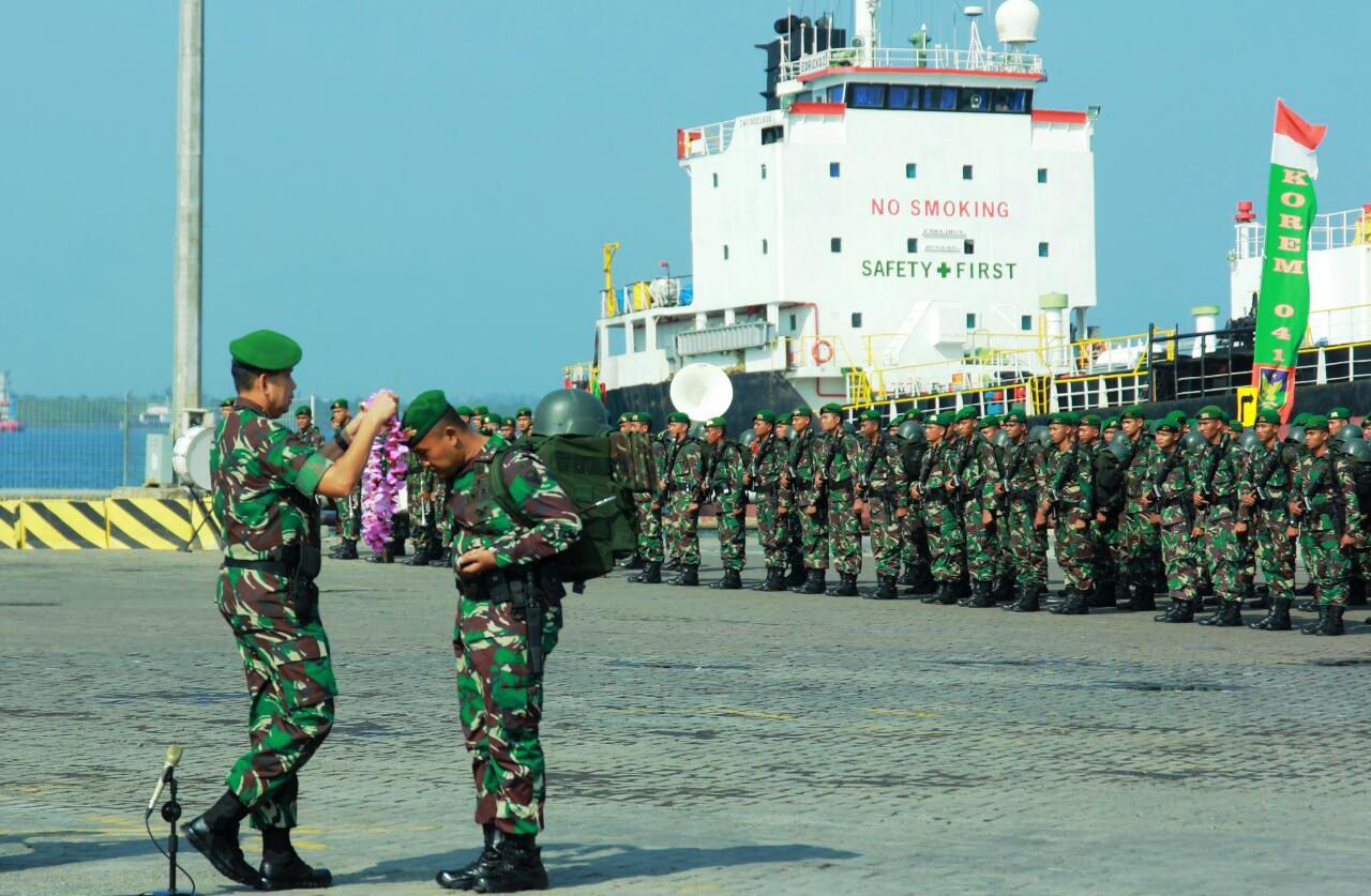 Pangdam II/Sriwijaya Sambut Kepulangan Satgas Pamtas Yonif 144/Jaya Yuda