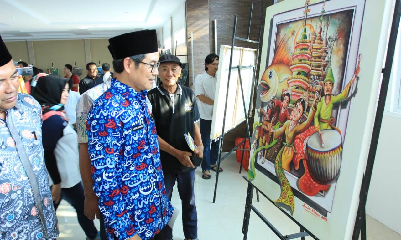 Kunjungi Pameran Seni Rupa di Taman Budaya Bengkulu