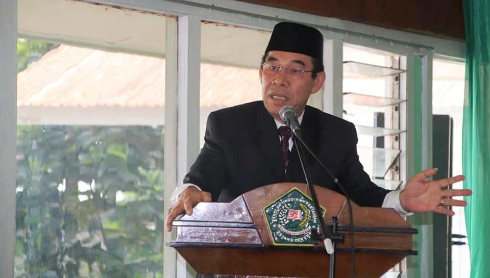 Rektor UPP Dilantik, Bupati Hijazi:Kuliah Pertama Gratis Biaya SPP Satu Tahun