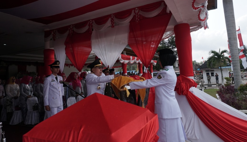 Dipimpin Bupati Gusnan Mulyadi, Perayaan HUT RI Ke-74 Bengkulu Selatan Penuh Khidmat