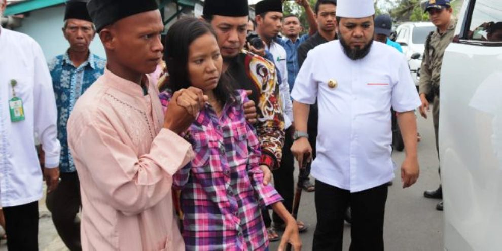 Gunakan Mobnas Walikota, Warga Kota Bengkulu Dirujuk ke Palembang