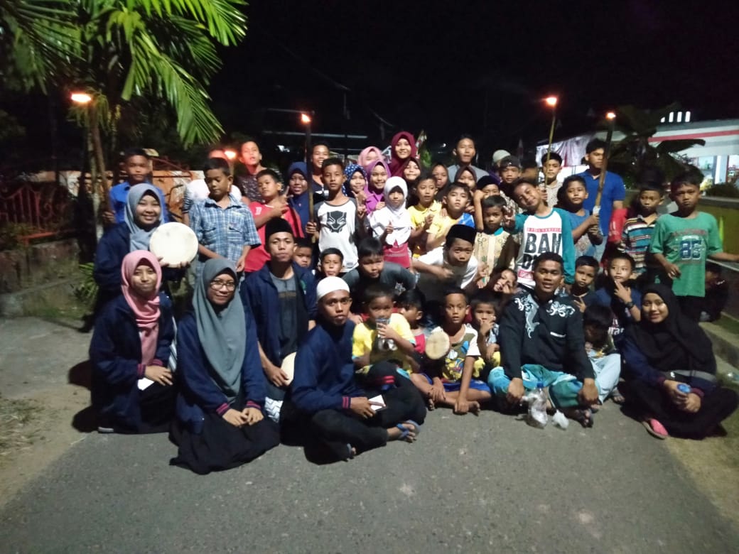 Meriahkan Idul Adha, KKNMU Kelompok 28 Gelar Takbir Keliling