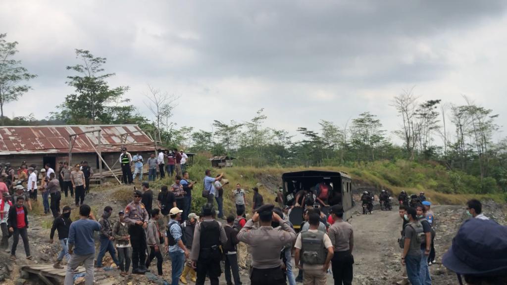 Kasus Dirut PT BSM Nurul Awaliyah Intervensi PT BMQ