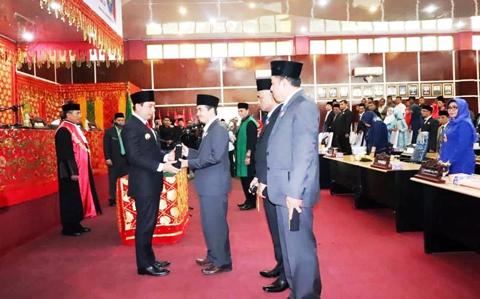 Tiga Unsur Pimpinan DPRD Kota Bengkulu Resmi Dilantik