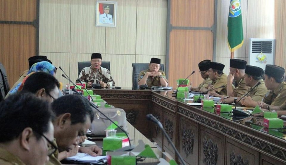 Tunggu Verifikasi BKD, Tenaga Honorer akan Terima SK Gubernur