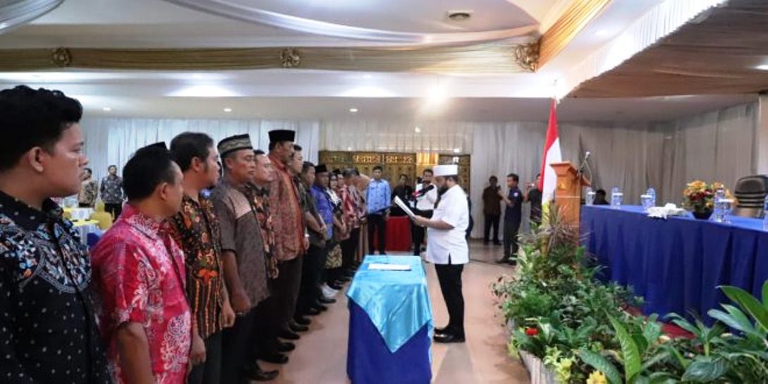 Kukuhkan Anggota FKDM, Ini Harapan Walikota Helmi