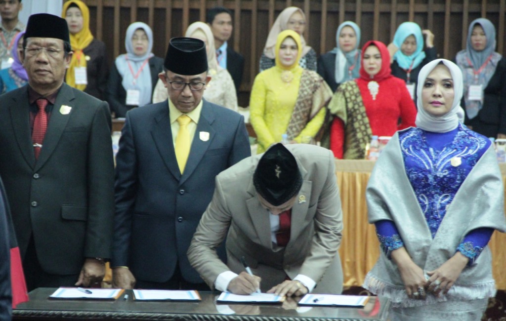 Pimpinan DPRD Prov Bengkulu Dilantik