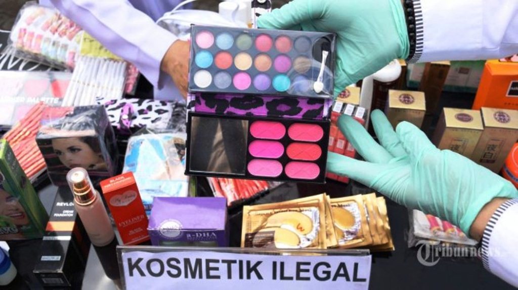 Jual Kosmetik Tak Berizin, Oknum PNS Ditangkap