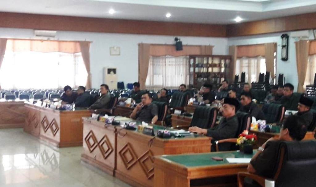 Kisruh Golkar, Kursi Waka I DPRD BU Masih Kosong