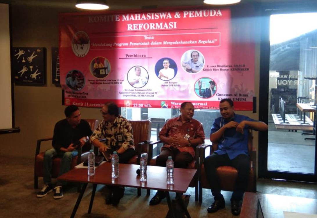 Dialog Tarbuka, KMP Reformasi Angkat Tema “Mendukung Program Pemerintah Dalam Menyederhanakan Regulasi”