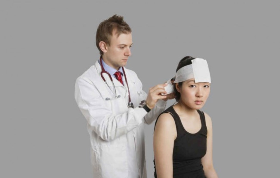 Penyebab Cedera Kepala dan Pengobatannya