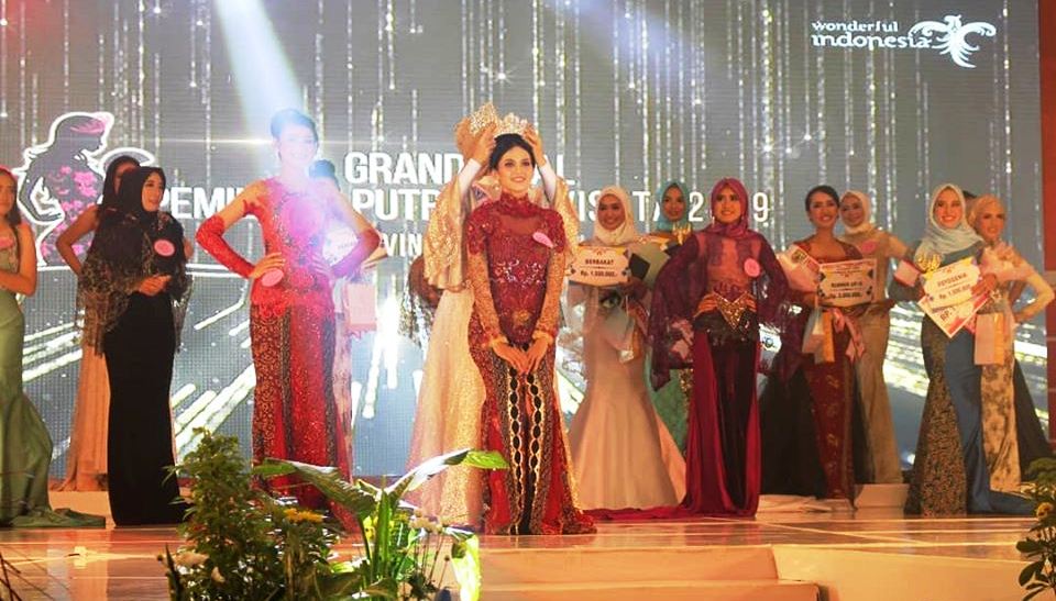Anisha Nadia Dwi Saputri Dinobatkan Sebagai Putri Pariwisata Bengkulu 2019
