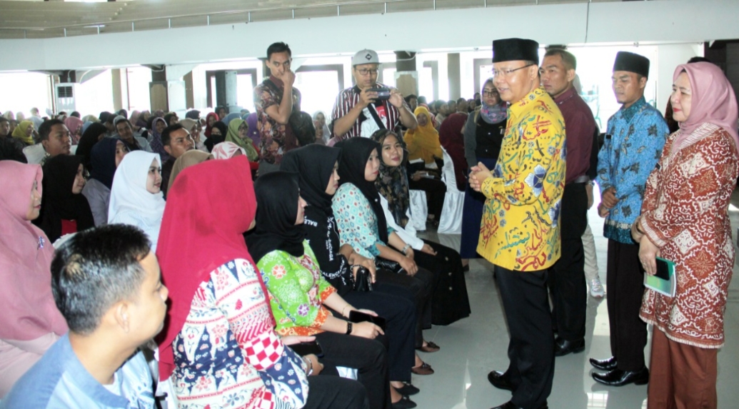 Gubernur Rohidin Berbagi Kiat Sukses kepada Para Pelamar CPNS