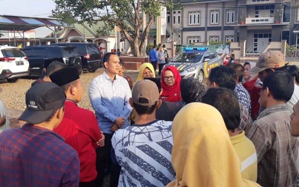 Surati Helmi Hasan, Dewan Minta Anggaran Rp 35 M Dibekukan