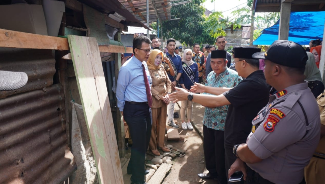 Gubernur Rohidin akan Bangun Rumah Layak untuk Saudara Serbaya