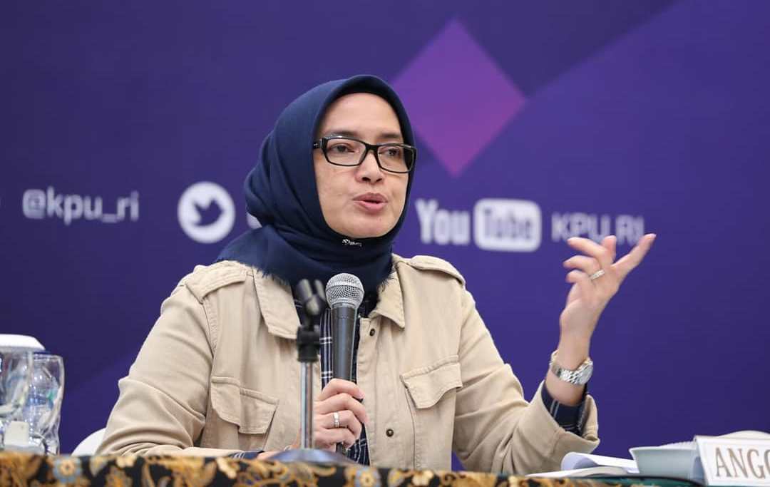 Sempat Terseret Kasus Harun Masiku, Evi Novida Komisioner KPU Dipecat