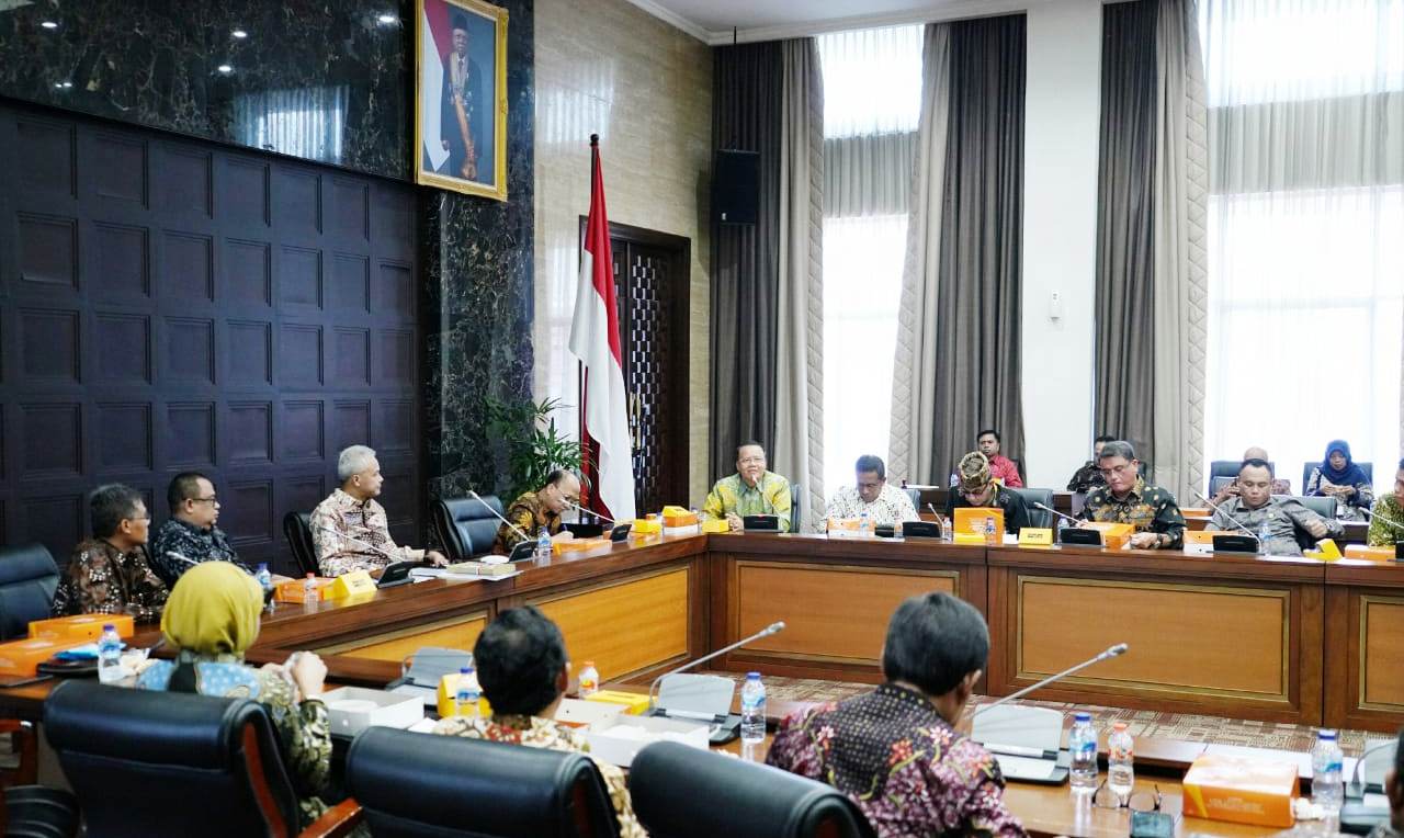 Tanggapi Isu Nasional, Kagama Berkumpul di Istana