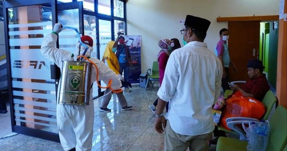 Antisipasi Corona, Pemprov Bengkulu Lakukan Penyemprotan Disinfektan