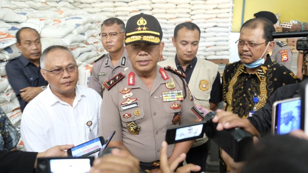 Cek Gudang Bulog, Kapolda: Stok Sembako Aman, Masyarakat Tak Perlu Khawatir