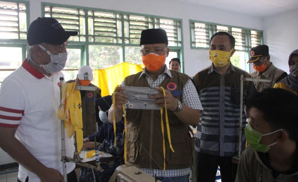 Siap Edar, Pemprov Bengkulu Produksi Masker 500 Lembar per Hari