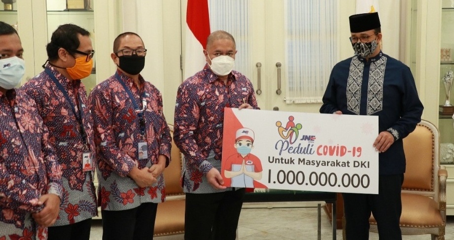 Perangi Covid-19, JNE Sumbang Rp 1 Miliar untuk DKI Jakarta